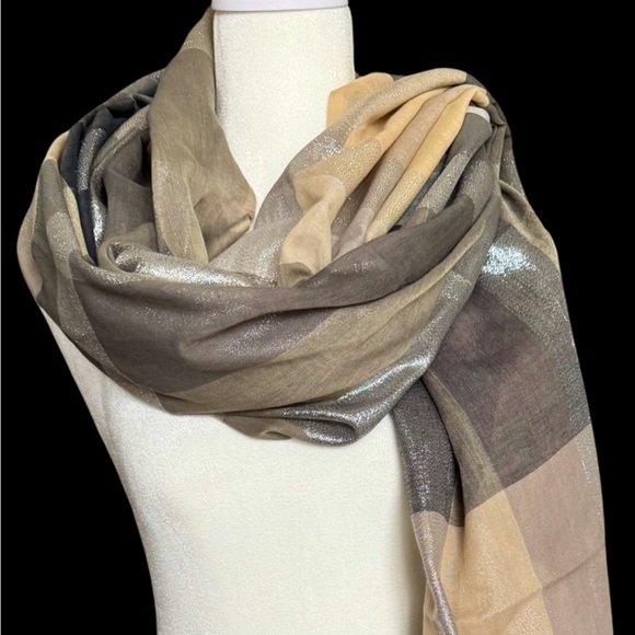 Luxury Grey/tan Scarf with Metallic Threads - Picture 2 of 15